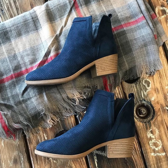 Navy Pull On Bootie 1 left - Picture 3 of 5